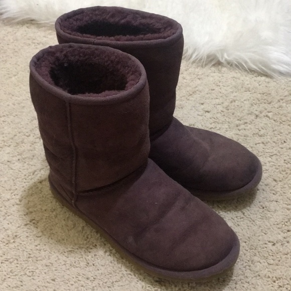 Purple Uggs! - Picture 2 of 3